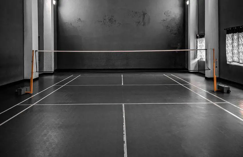 badminton-court-size-and-dimensions