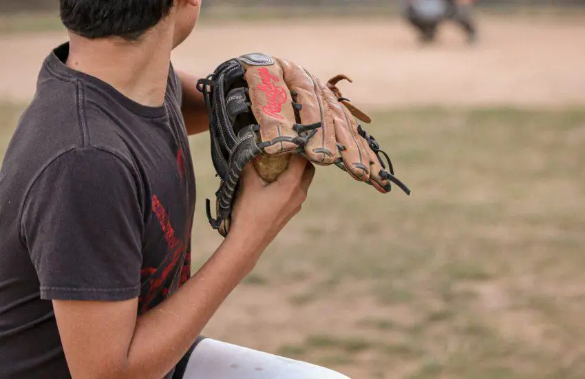 baseball-glove-size-chart-baseball-gloves-sizing