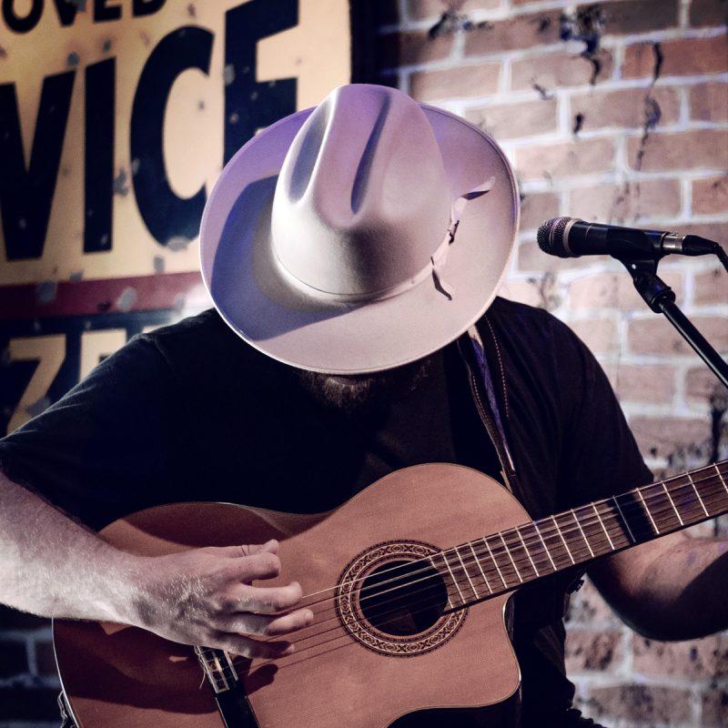 Cowboy hat size chart for men, women and kids When