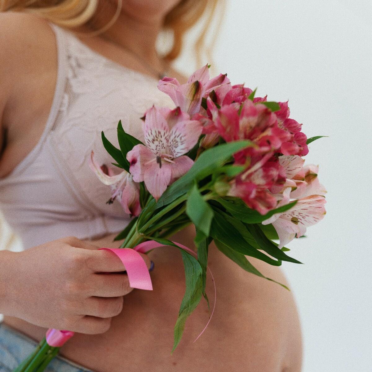 Strapless Bra Size Chart and Sizing Guide