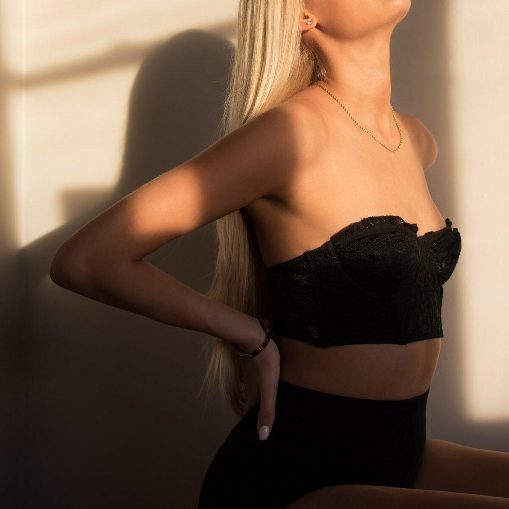 Strapless Bra Size Chart and Sizing Guide