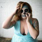 plus-size-halloween-costume-size-guide